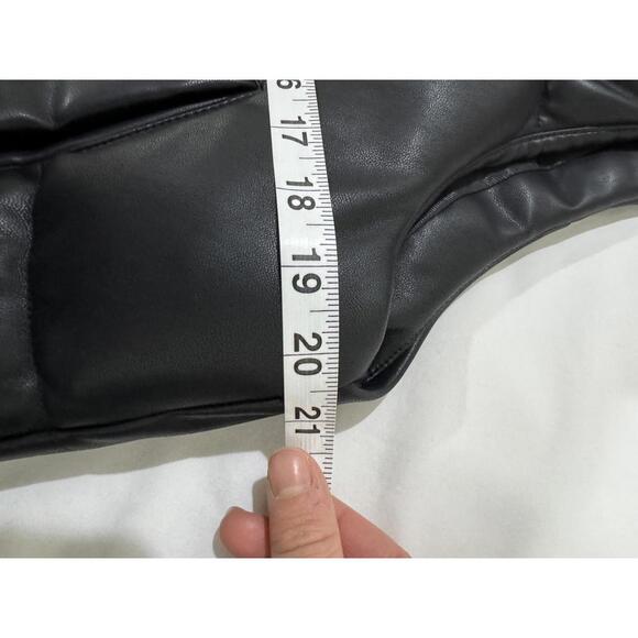 NWT Banana Republic Black Vegan Leather Puffer Zip Up Vest- Size XS - Picture 9 of 9